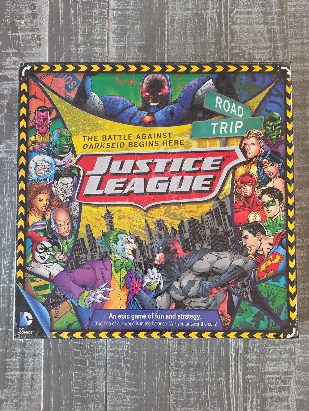 DC Comics JUSTICE LEAGUE Board Game, Darkseid, Batman, Epic Game Of Strategy